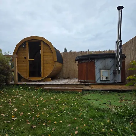 Hamry Z Jacuzzi Vila