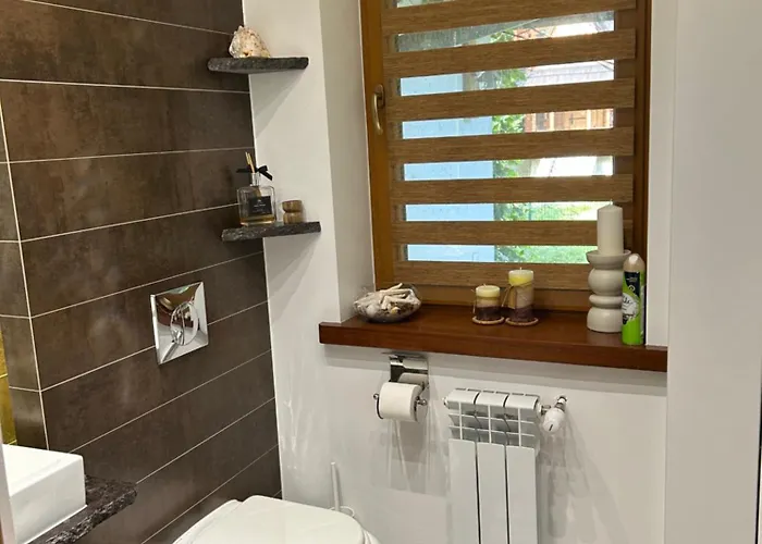 Hamry Z Jacuzzi Villa *